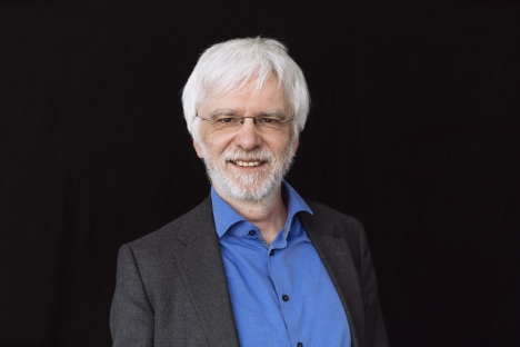 Wirtschaftsethiker Prof. Dr. Andreas Suchanek: "Moral und Wirtschaft gehen oft Hand in Hand" -